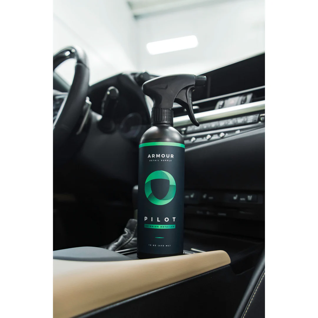 PILOT - INTERIOR DETAILOR - Image 2